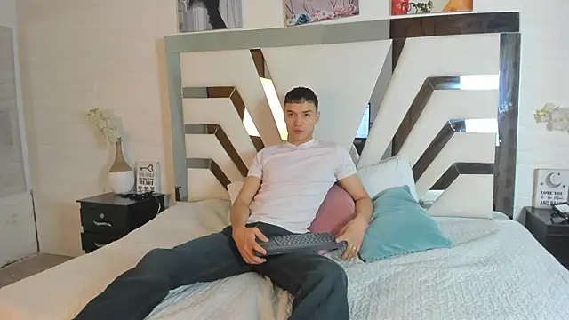 Jacksonflorez online show from 29, 9, 2025
