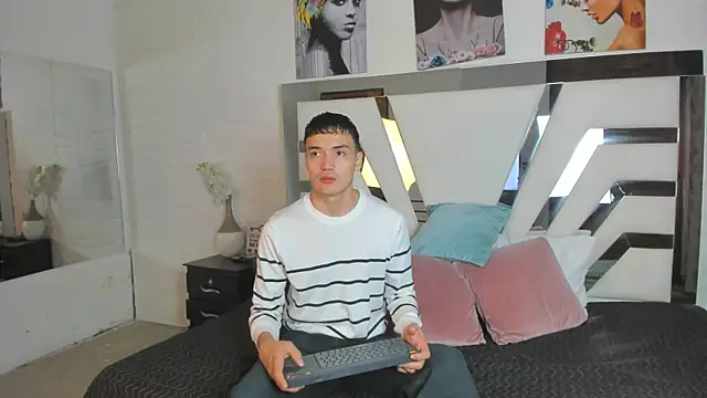 Jacksonflorez online show from 30, 9, 2025