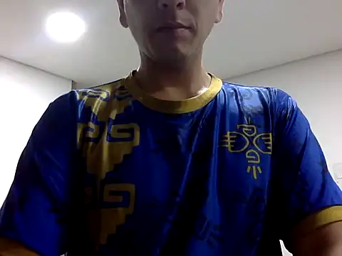 Snapshot of JeanLust chatting on 12, 6, 2026 JeanLust online show from 12, 6, 2026