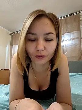 VeroLoverx online show from 18, 10, 2025