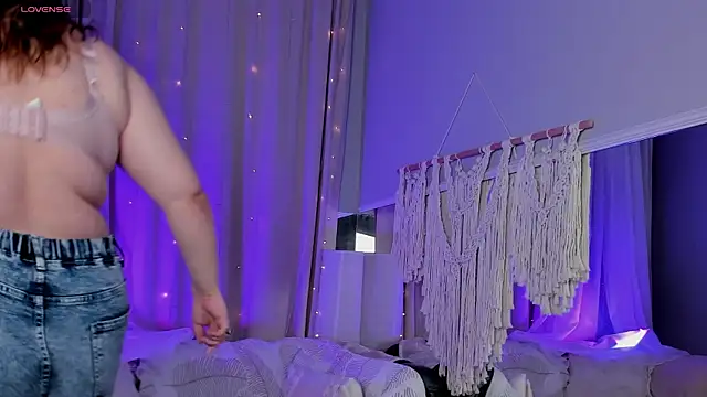 Alissa S online show from 3, 12, 2024