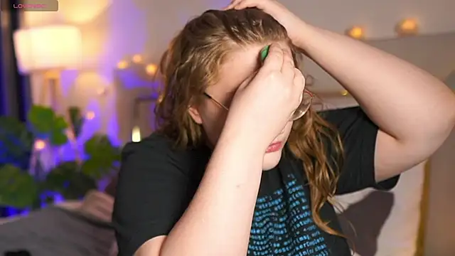 Alissa S online show from 5, 12, 2024