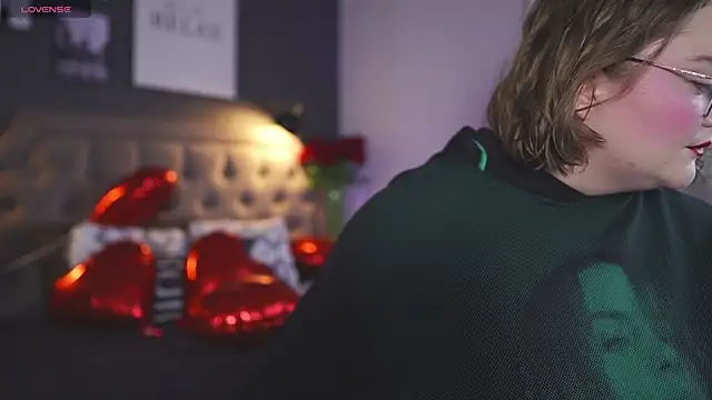 Alissa S online show from 12, 2, 2025