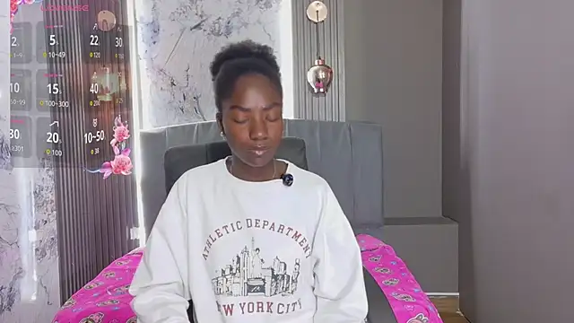 Snapshot of katia_green1 chatting on 11, 2, 2026 katia green1 online show from 11, 2, 2026