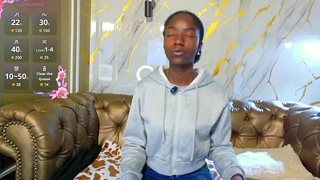 Snapshot of katia_green1 chatting on 27, 2, 2026 katia green1 online show from 27, 2, 2026