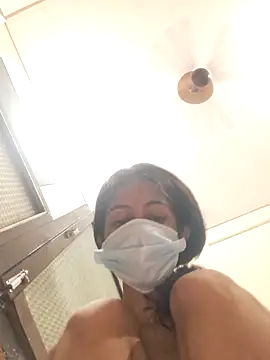 Evneet27 Saavu online show from 13, 9, 2025