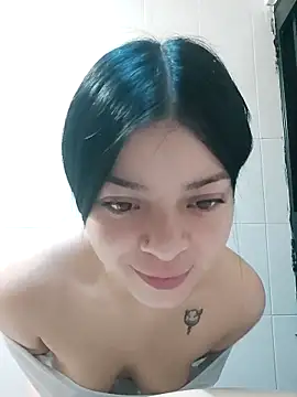 LunaJacobs online show from 25, 10, 2025