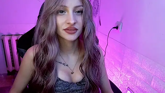 Snapshot of girlfriend_night17 chatting on 24, 2, 2026 girlfriend night17 online show from 24, 2, 2026