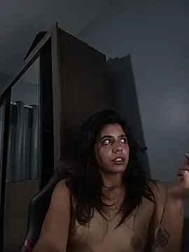 Maricamposs online show from 13, 11, 2025