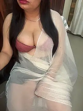 Snapshot of mansi201 chatting on 2, 5, 2026 mansi201 online show from 2, 5, 2026