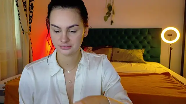 Snapshot of LexieRosse chatting on 4, 10, 2025 LexieRosse online show from 4, 10, 2025
