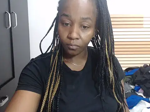 Snapshot of matilde_hot chatting on 1, 10, 2025 matilde hot online show from 1, 10, 2025