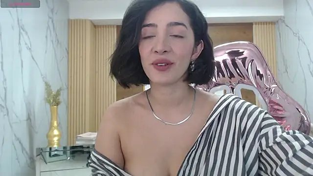Snapshot of sara_lopez_s chatting on 16, 3, 2026 sara lopez s online show from 16, 3, 2026