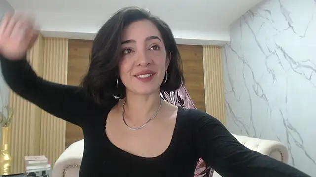 Snapshot of sara_lopez_s chatting on 13, 4, 2026 sara lopez s online show from 13, 4, 2026