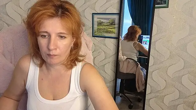 Snapshot of Elannaria chatting on 10, 9, 2025 Elannaria online show from 10, 9, 2025