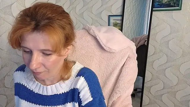 Snapshot of Elannaria chatting on 18, 9, 2025 Elannaria online show from 18, 9, 2025
