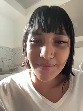 Snapshot of Amberdecolombia chatting on 16, 11, 2025 Amberdecolombia online show from 16, 11, 2025