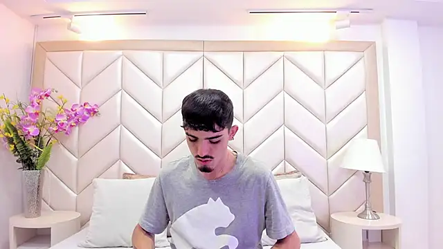 NikoStone  online show from 20, 9, 2025