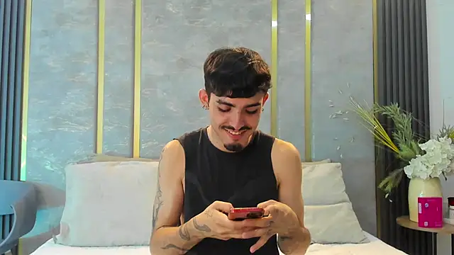 NikoStone  online show from 2, 10, 2025