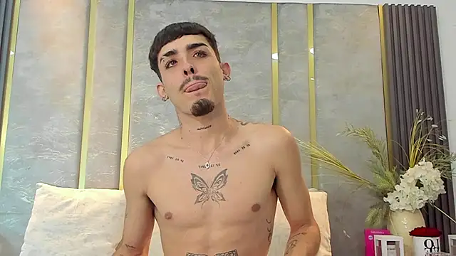 NikoStone  online show from 3, 12, 2025