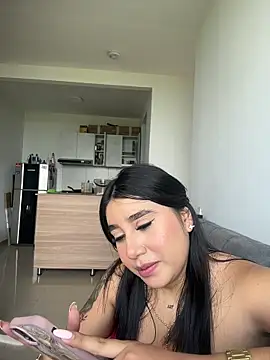 Sophie Dreamss online show from 12, 4, 2026