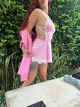 Snapshot of roxyrougee chatting on 3, 6, 2026 roxyrougee online show from 3, 6, 2026