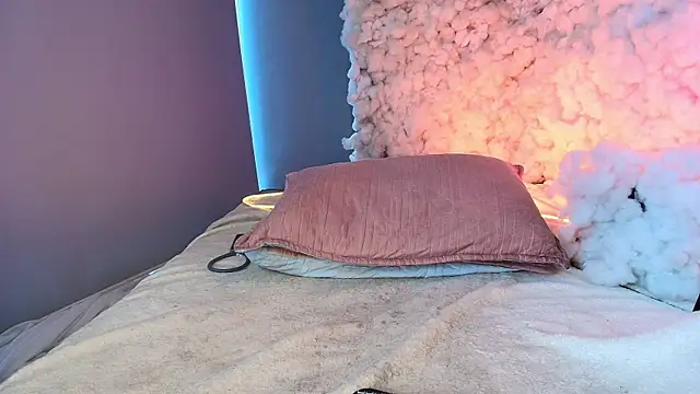 Aaron Fordd online show from 6, 4, 2026