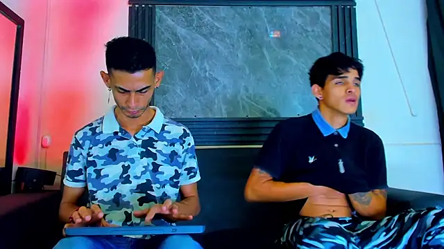 Golldens Dreamss online show from 12, 11, 2025