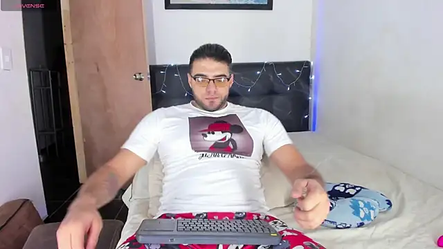 Kloe and Marko online show from 27, 5, 2026