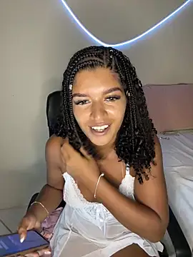 larajuli online show from 19, 3, 2026