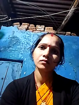 Jooli xx online show from 12, 10, 2025