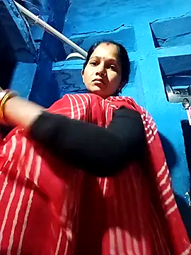 Jooli xx online show from 23, 11, 2025