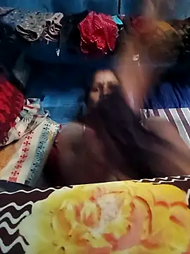 Jooli xx online show from 20, 12, 2025