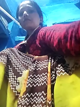 Jooli xx online show from 26, 2, 2026