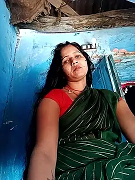 Jooli xx online show from 29, 3, 2026