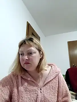 Snapshot of LiluLiluLilu chatting on 1, 3, 2026 LiluLiluLilu online show from 1, 3, 2026