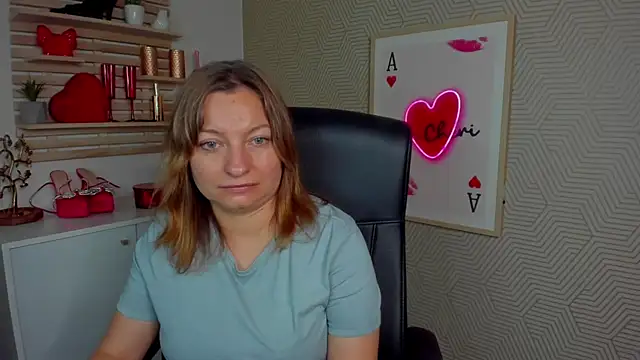 Snapshot of angelaSamt chatting on 7, 7, 2026 angelaSamt online show from 7, 7, 2026