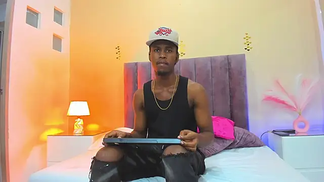 Kiaraa y Her Crazy online show from 9, 11, 2025