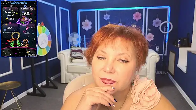 Kira Kenett online show from 24, 9, 2025