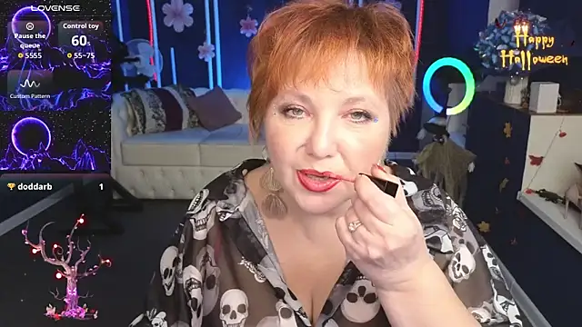 Kira Kenett online show from 31, 10, 2025