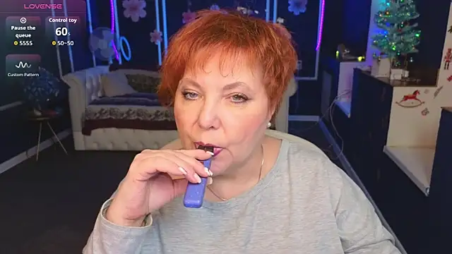 Kira Kenett online show from 19, 12, 2025