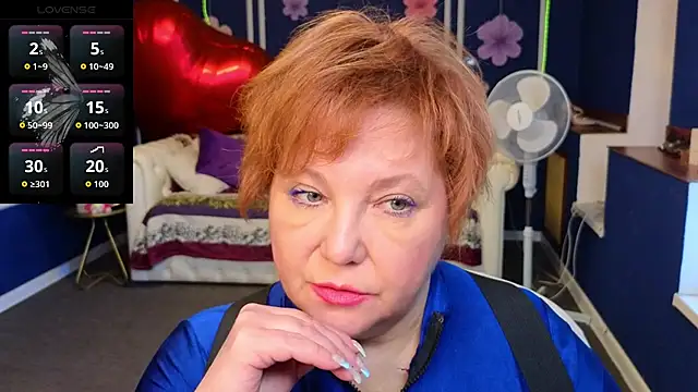 Kira Kenett online show from 27, 5, 2026
