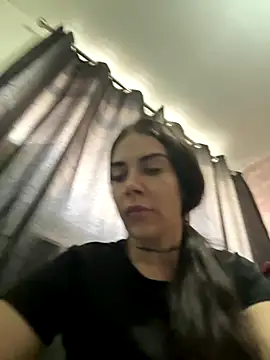 valentinalamont online show from 18, 9, 2025