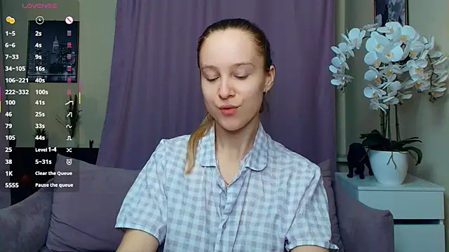 SoonMoor online show from 5, 4, 2026