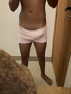 Snapshot of oconnnel chatting on 18, 10, 2025 oconnnel online show from 18, 10, 2025