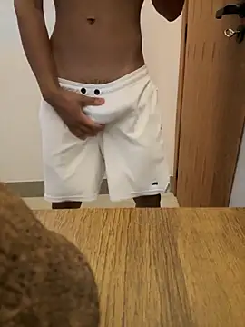 Snapshot of oconnnel chatting on 15, 11, 2025 oconnnel online show from 15, 11, 2025