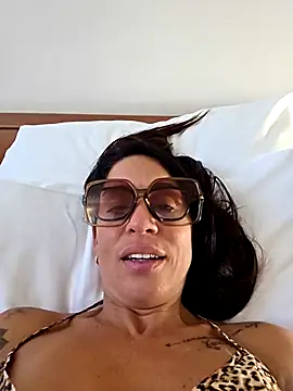 sexy7883 online show from 10, 10, 2025