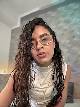 Snapshot of alizza_ chatting on 10, 7, 2026 alizza online show from 10, 7, 2026