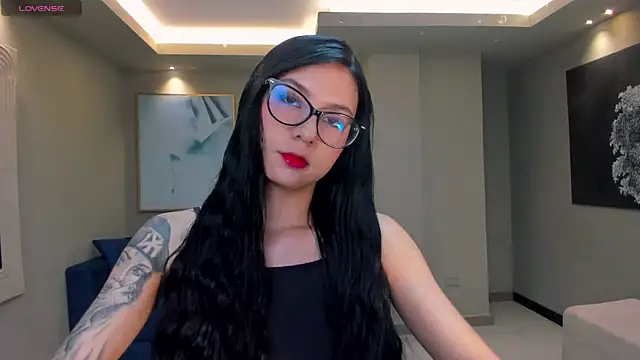 LaurentConnor online show from 18, 12, 2025