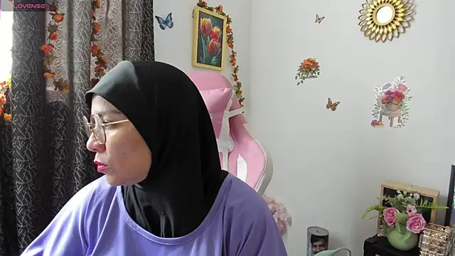 Snapshot of dalila_kemur chatting on 25, 5, 2026 dalila kemur online show from 25, 5, 2026